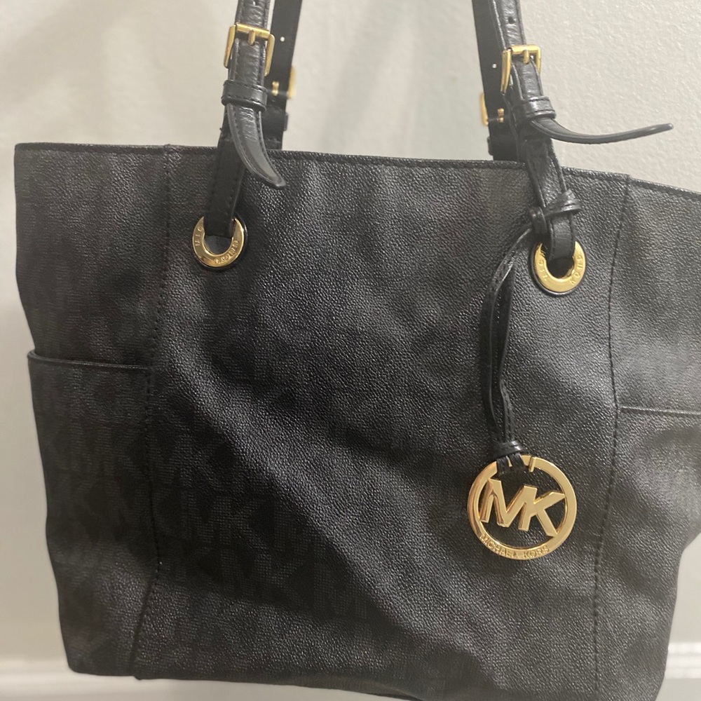Michael Kors Tote